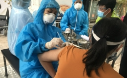 Còn 16 tỉnh, thành phủ mũi 2 vaccine phòng COVID-19 dưới 95%