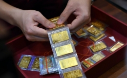Giá vàng giảm mạnh