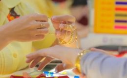 Giá vàng giảm nhẹ