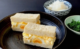 Làm sandwich trứng kiểu Nhật chỉ với 5 bước
