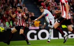 Barca thắng nhờ VAR