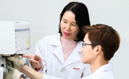 Giáo sư 'sát thủ' của khí thải