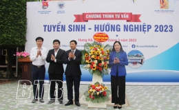 Huyện đoàn Hưng Hà: Tổ chức chương trình tư vấn, tuyển sinh, hướng nghiệp năm 2023