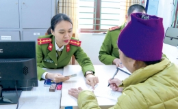 Nữ cán bộ công an xã: Làm theo lời Bác