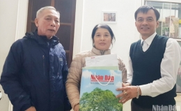Quảng Trị bảo đảm mỗi chi bộ, đảng bộ đều có Báo Nhân Dân