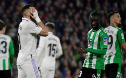 Real Madrid chia điểm với Real Betis sau trận hòa không bàn thắng