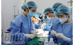 Bệnh viện Nhi Thái Bình: Phẫu thuật tim hở và can thiệp tim mạch cho 7 bệnh nhi