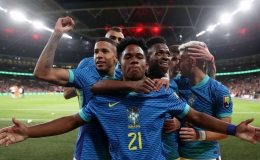 Brazil thắng Anh nhờ tiền đạo 17 tuổi