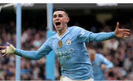 Foden xuất sắc, Man City thắng ngược Man Utd