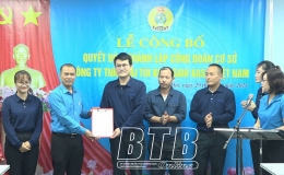 Liên đoàn Lao động huyện Tiền Hải công bố quyết định thành lập công đoàn cơ sở