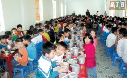 Trường Tiểu học Đông Hòa tổ chức tốt mô hình bán trú