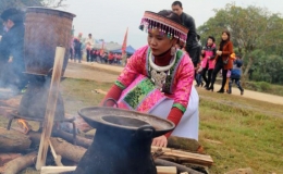 Chợ phiên vùng cao: Điểm nhấn của tháng "Sắc màu các dân tộc Việt Nam"