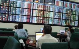 Đề xuất giảm 50% mức thu 20 khoản phí, lệ phí lĩnh vực chứng khoán