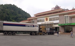 Khai thông hàng hóa tại cửa khẩu Lạng Sơn