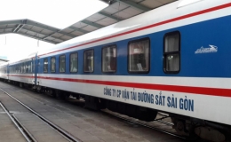 Giá vé tàu phía Nam giảm mạnh dịp hè