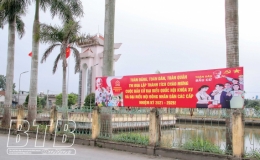 Hồng Giang: Hướng về ngày bầu cử
