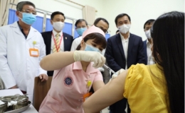Tiến độ thử nghiệm lâm sàng vaccine Nano Covax và COVIVAC