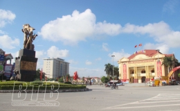 Tự hào quê hương cách mạng 14/10
