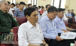 Vũ Thư: 100 cán bộ, hội viên nông dân được tập huấn phương pháp canh tác lúa cải tiến (SRI)