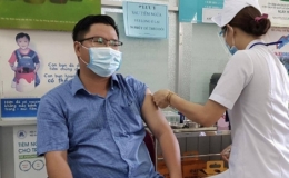 Chiều 7/4: Đã tiêm khoảng 50 triệu liều vaccine phòng COVID-19 mũi 3