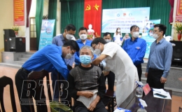 Đông Thọ: 120 người được tư vấn sức khỏe, khám bệnh, cấp thuốc miễn phí