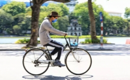 Nắng nóng mở rộng ở Bắc Bộ