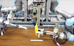 Robot học cách bóc chuối