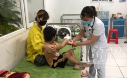 Bệnh tay chân miệng vào mùa
