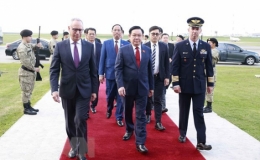 Chủ tịch Quốc hội bắt đầu thăm chính thức Cộng hòa Đông Uruguay