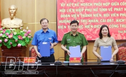 Ký kết chương trình phối hợp thực hiện Đề án 06