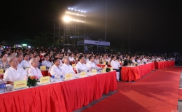 Tưng bừng khai trương du lịch biển Hà Tĩnh