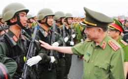 Đại tướng Tô Lâm dự tổng duyệt diễu binh, diễu hành Lễ kỷ niệm 50 năm Ngày truyền thống lực lượng Cảnh sát cơ động