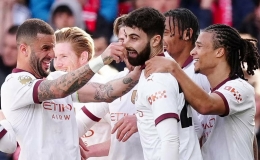 Man City giữ vững quyền tự quyết Ngoại hạng Anh