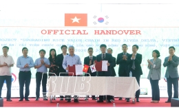 Bàn giao các hạng mục và tài sản dự án “Cải tiến chuỗi giá trị lúa gạo vùng đồng bằng sông Hồng, Việt Nam”