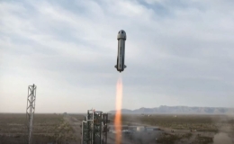 Phi hành đoàn toàn nữ đầu tiên bay vào không gian thành công