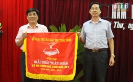 Vũ Thư: Tuyên dương khen thưởng thành tích học sinh giỏi năm học 2017 - 2018
