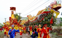 Đặc sắc hội làng Đa Cốc