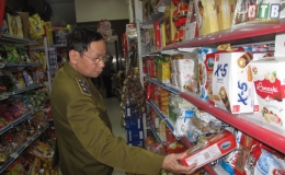 Thành phố: Xử phạt vi phạm hành chính 17 cơ sở sản xuất, kinh doanh thực phẩm