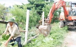 Những người gác đê