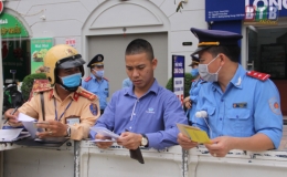 Tăng cường kiểm tra xử lý vi phạm đối với xe ô tô vận tải hành khách