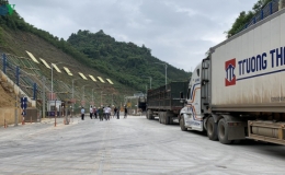 Tăng thời gian thông quan hàng hóa tại cửa khẩu Tân Thanh