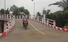 Nỗ lực vận động xây dựng giao thông nông thôn