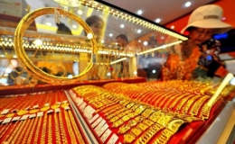 Giá vàng biến động trái chiều