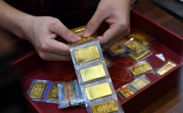 Giá vàng giảm mạnh