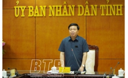 Các doanh nghiệp phải đăng ký và niêm yết công khai thời gian bán xăng dầu