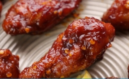 Cách làm cánh gà sốt BBQ thơm ngon hấp dẫn