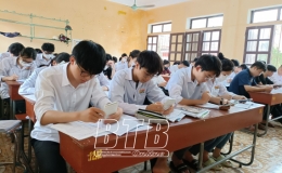 Gần 21.000 học sinh khối 12 thi thử tốt nghiệp THPT