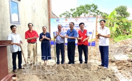 Khởi công xây dựng nhà tình thương cho học sinh nghèo hiếu học