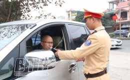Thành lập 11 tổ tuần tra, kiểm soát, xử lý vi phạm về trật tự an toàn giao thông đường bộ