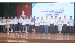 Trường Đại học Y Dược Thái Bình: Thu hút 17 gian hàng tư vấn, tuyển dụng việc làm